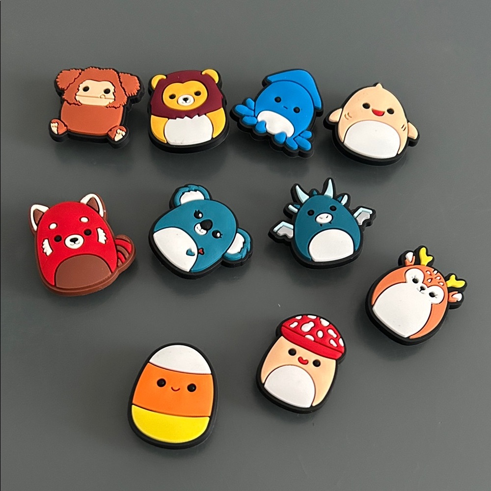 Cute Cartoon Shoe Charms Set